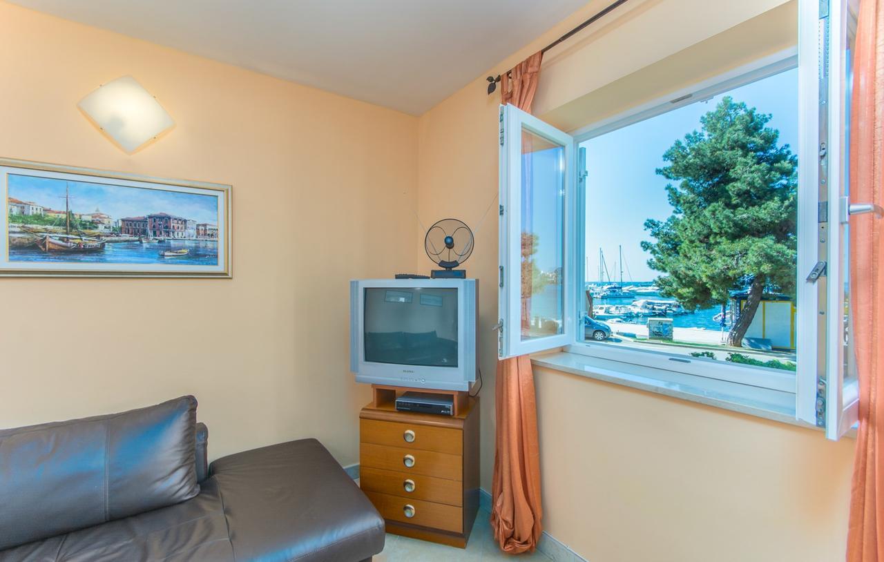 Apartment Riva بوريتش المظهر الخارجي الصورة